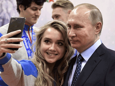 Vì sao ông Putin không lên mạng và dùng điện thoại di động?