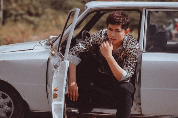 Tim trông vô cùng bụi phủi và đầy chất chơi trong bộ ảnh mới-6