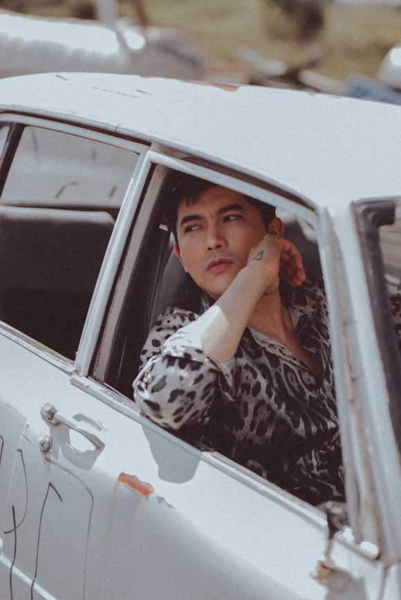 Tim trông vô cùng bụi phủi và đầy chất chơi trong bộ ảnh mới-8