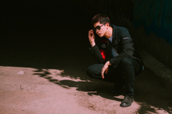 Tim trông vô cùng bụi phủi và đầy chất chơi trong bộ ảnh mới-12