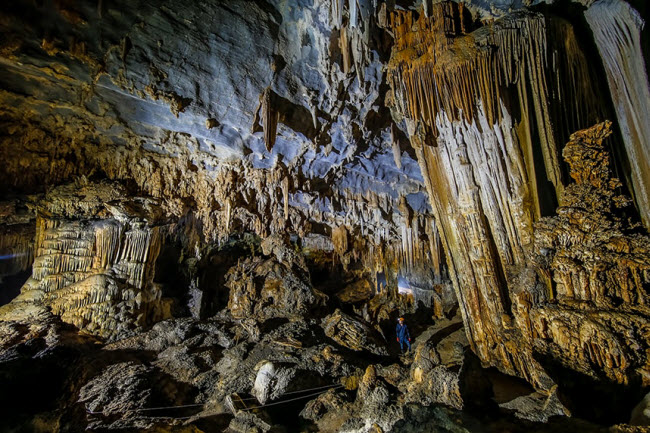 Bên trong những hang động đẹp ngoạn mục ở Việt Nam được báo Anh ca ngợi-18