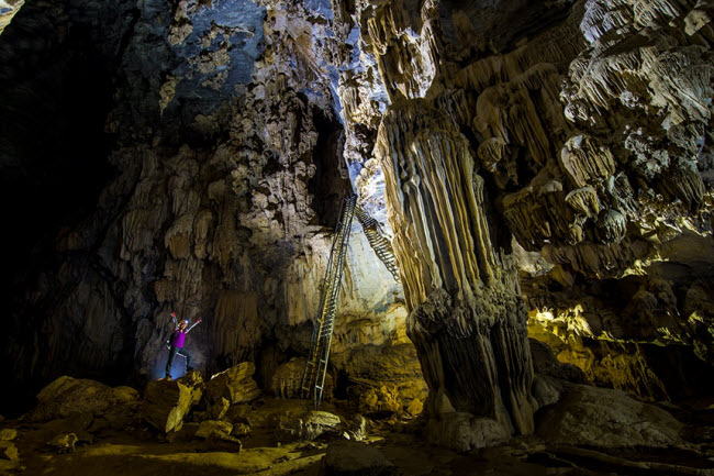 Bên trong những hang động đẹp ngoạn mục ở Việt Nam được báo Anh ca ngợi-24