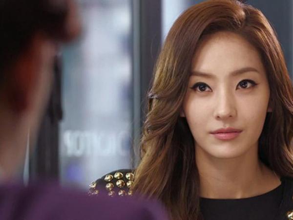 Hùng hục kiếm tiền để mông má gái quê thành hot girl, cuối cùng, em cho tôi gáo nước lạnh-1