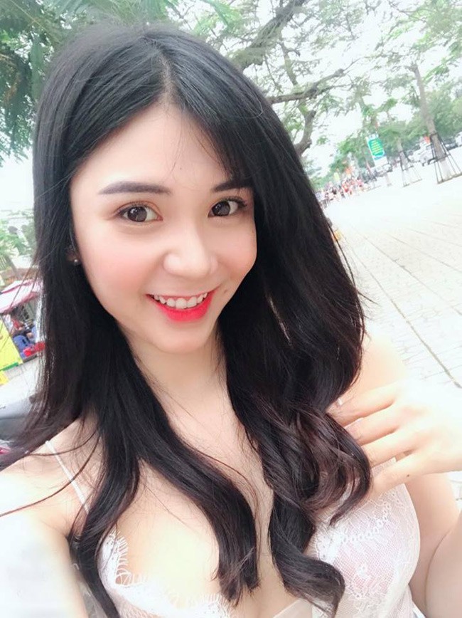 Tình cũ ca sĩ Quang Lê khoe vóc dáng nuột nà với bikini-3