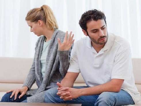 Mỗi khi giúp việc bưng bát thuốc Bắc vào phòng, tôi ám ảnh và phải nén cơn buồn nôn vì bản hợp đồng tiền hôn nhân-3