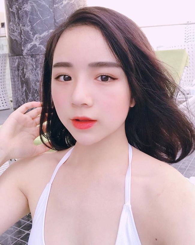 Những lần đăng ảnh khiến fan sốt xình xịch của hot girl ngủ gật-9