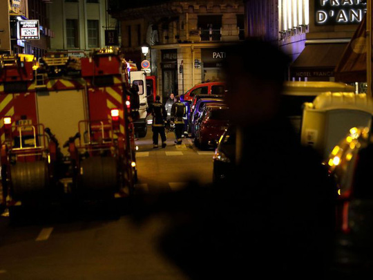 Tấn công khủng bố tại Paris, nhiều người thương vong-2