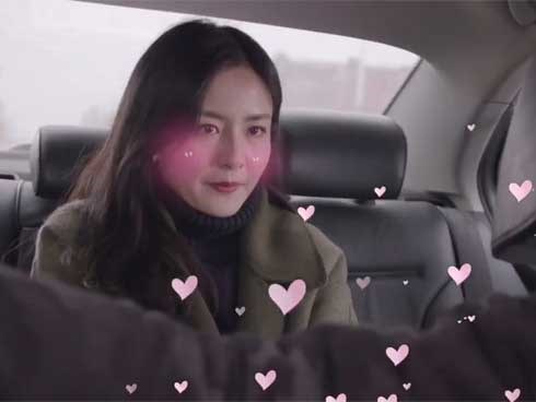Cười rung rốn với màn đỗ xe khiến cô gái xinh đẹp tưởng bở
