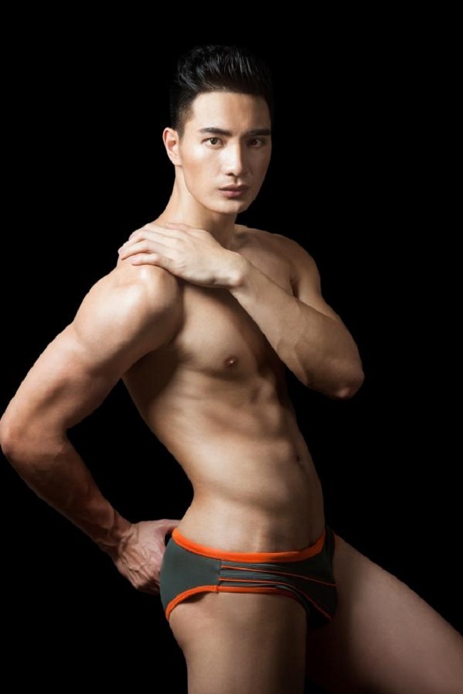 Thân hình tượng đồng của 3 nam vương Việt vươn tầm quốc tế-15