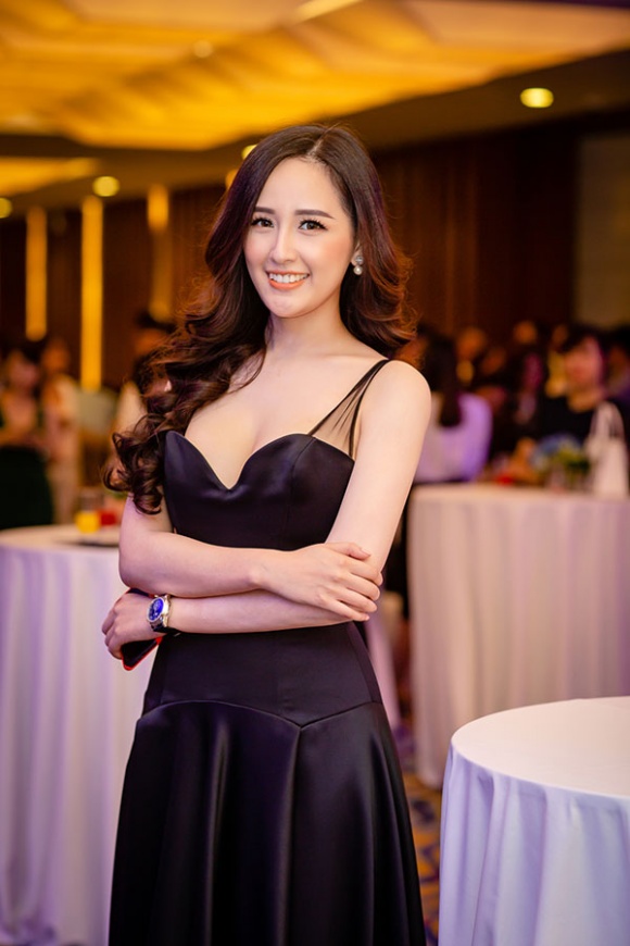 Giảm 4 kg thần tốc, Mai Phương Thuý khoe vóc dáng nữ thần-6