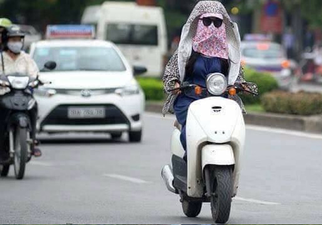 Ninja khoe sắc xuân mơn mởn trong bộ sưu tập áo chống nắng sặc sỡ-10