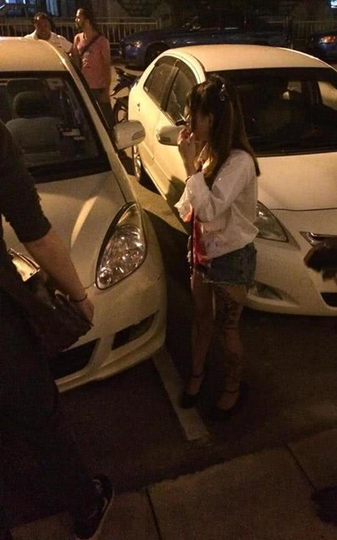 Bị tấn công khi đang bắt taxi, cô gái bình tĩnh đi báo công an với con dao cắm giữa mặt-2