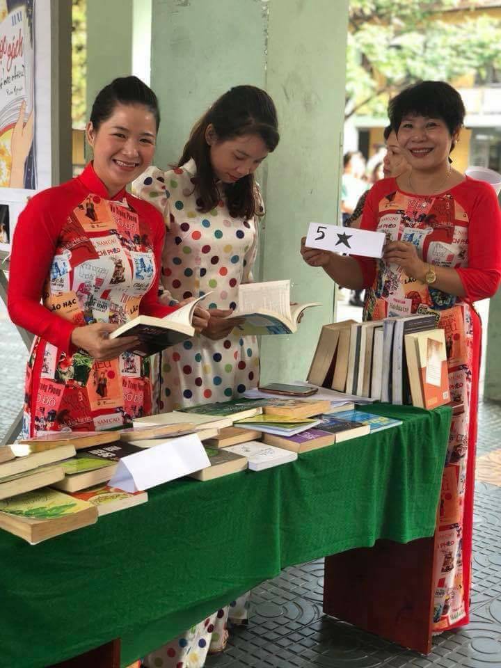 Các thầy cô khoe ảnh nhìn quần áo đoán bộ môn khiến học sinh và dân mạng phát sốt vì quá chất-3