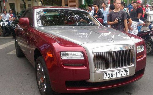 Đại gia Huế chơi Rolls-Royce Ghost biển ngũ quý 1 hơn 11 tỷ đồng-1