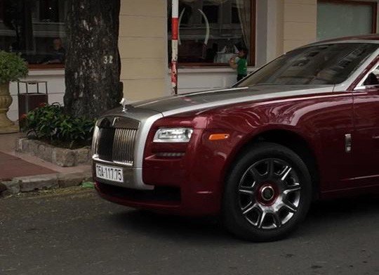 Đại gia Huế chơi Rolls-Royce Ghost biển ngũ quý 1 hơn 11 tỷ đồng-4