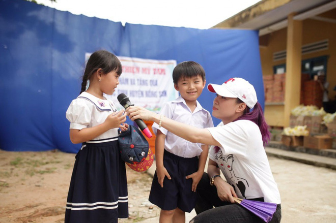 Quyền Linh, Hoài Linh, Mỹ Tâm sở hữu tài sản siêu khủng vẫn sống cực giản dị-18