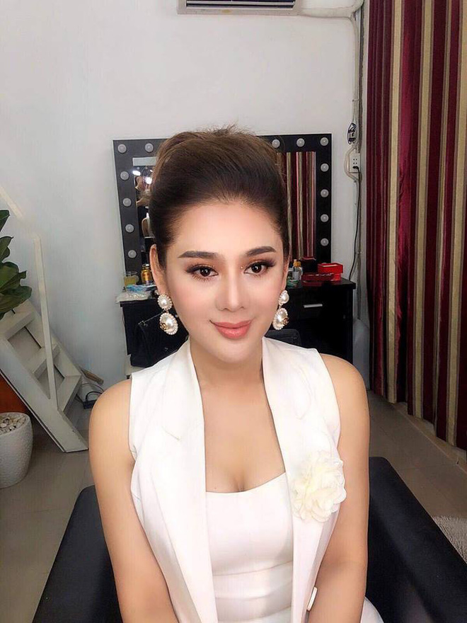 Nhan sắc của người đẹp chuyển giới Lâm Khánh Chi ở tuổi 41-5