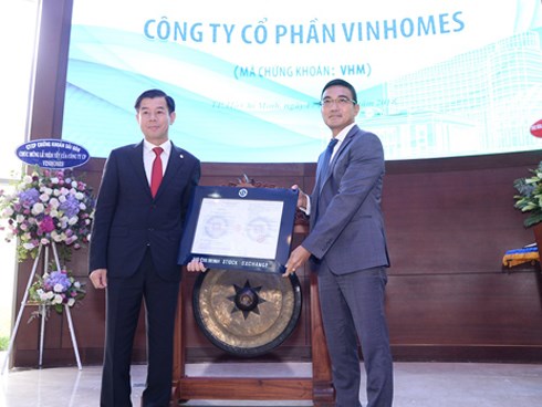 Vinhomes chính thức niêm yết 2,68 tỷ cổ phiếu mã VHM