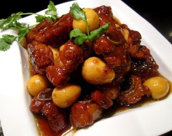 Ăn thức ăn để qua đêm, chàng trai bị suy thận cấp tính: 8 thực phẩm cấm kỵ ăn lại-6