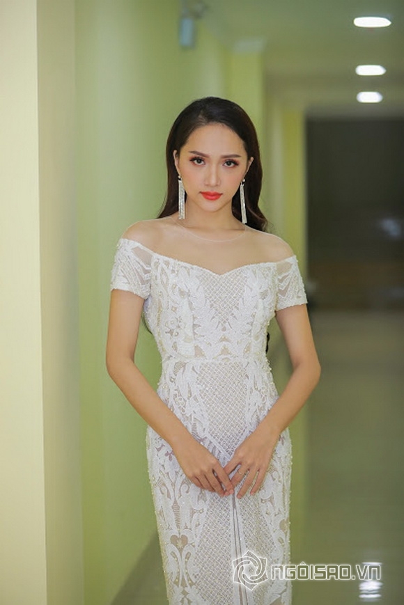 Hoa hậu Chuyển giới Quốc tế Hương Giang diện đầm trắng gợi cảm tái xuất thủ đô-5