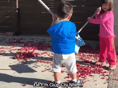 Những cách giúp đỡ 'đặc biệt' của trẻ nhỏ