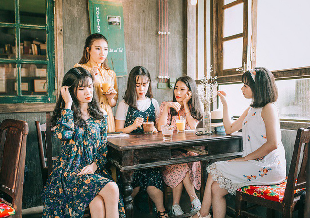 Kỷ yếu đậm chất... tổ dân phố của học sinh Quảng Ninh-10