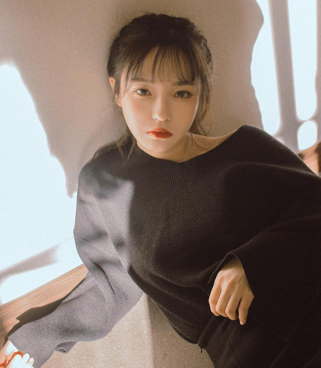 3 kiểu tóc mái xinh xắn, mát mẻ cho các nàng không muốn lộ trán sân bay hè này-12