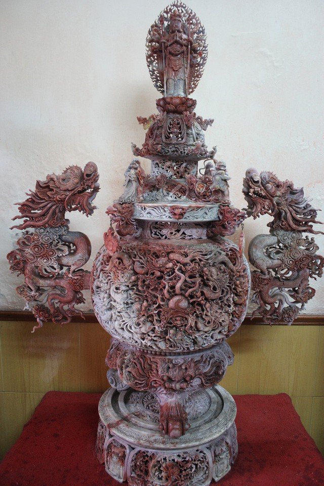 Đại gia Việt chơi trội chi tiền tỷ mua bức tranh ngọc lớn nhất Châu Á-5