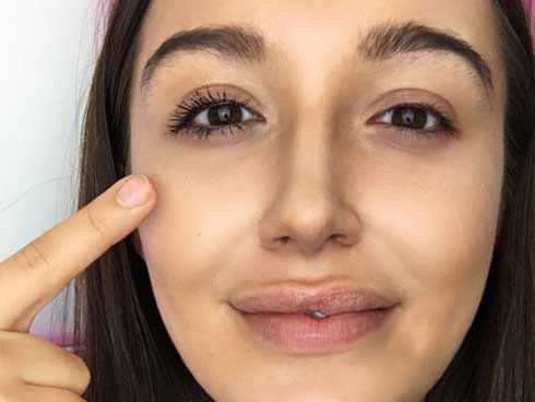 Dùng loại mascara chưa đến 200 nghìn mà ai cũng bất ngờ cứ tưởng cô nàng này đã nối mi