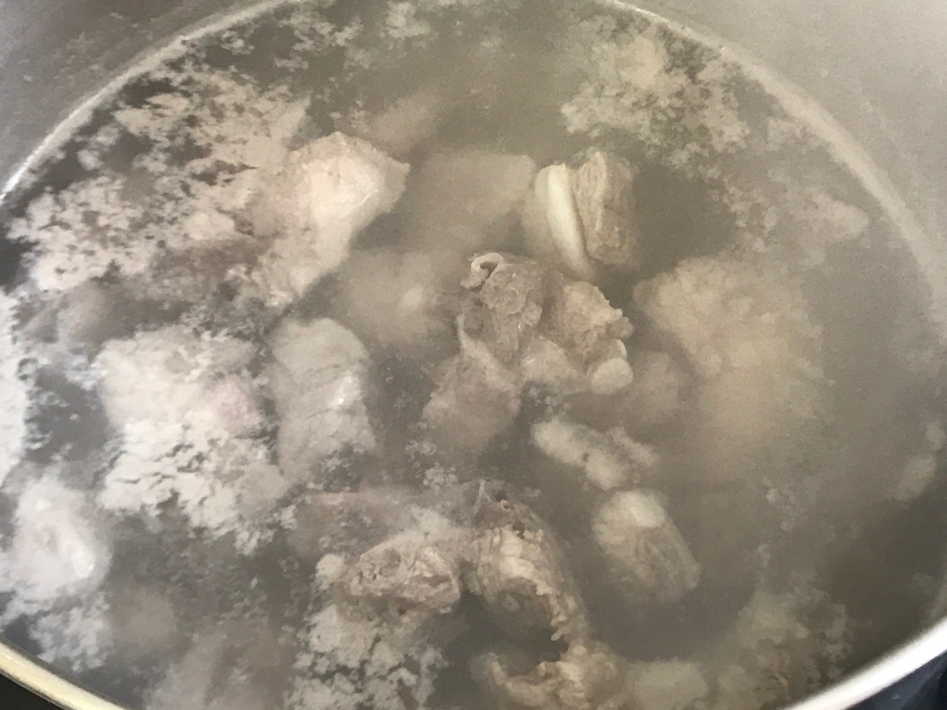 Thử nấu canh sườn theo kiểu mới, chắc chắn cả nhà bạn thích mê-3