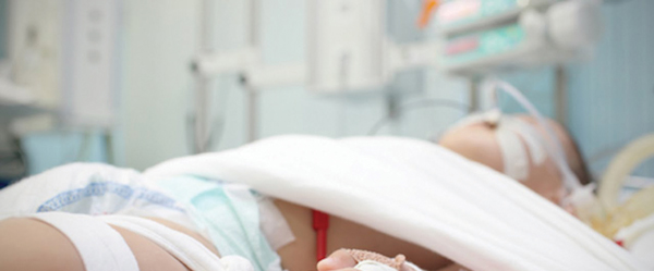 4 dấu hiệu trẻ bị viêm màng não-1