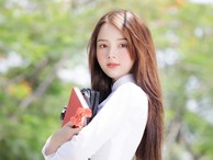'Hot girl ảnh thẻ' Hương Lê diện áo dài trắng nhớ thuở học trò