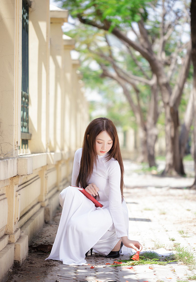 Hot girl ảnh thẻ Hương Lê diện áo dài trắng nhớ thuở học trò-7