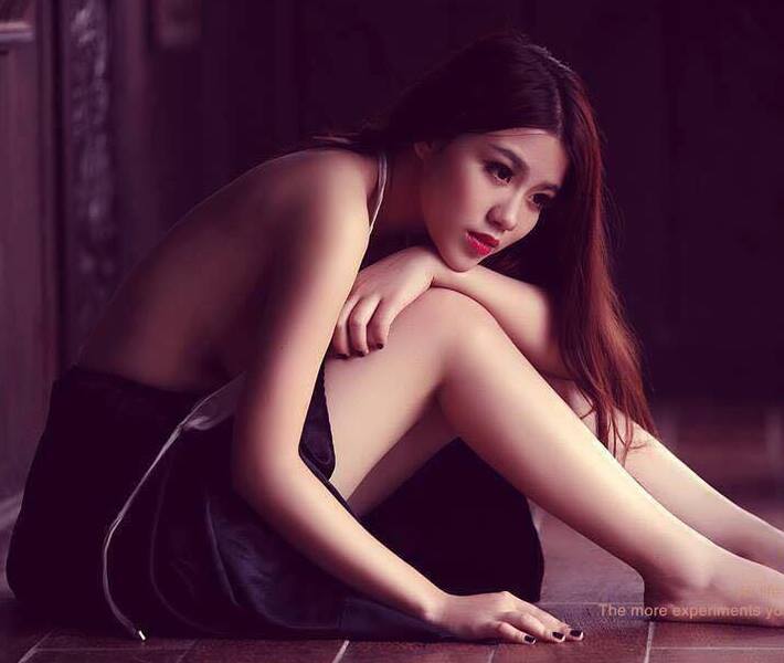 Loạt ảnh quá nóng bỏng của Linh Miu-6