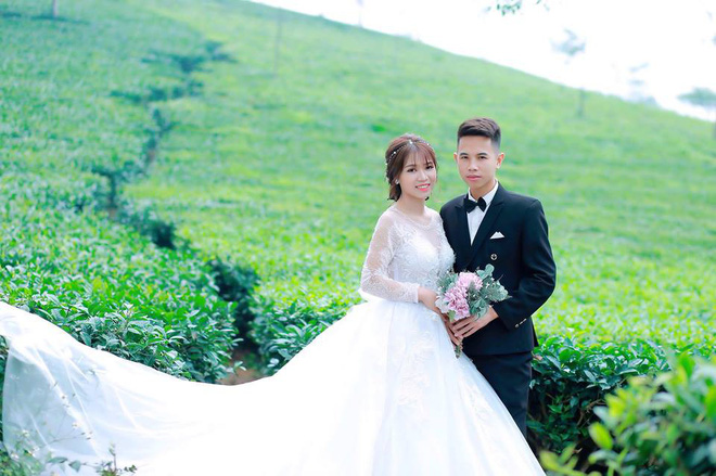 Cô dâu cho con bú trên xe hoa” – Bức ảnh khiến ai cũng thấy rưng rưng xúc động-3