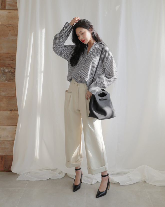 Mách nhỏ một số tips diện đồ chẳng hề đụng hàng cho cô nàng công sở cá tính-1