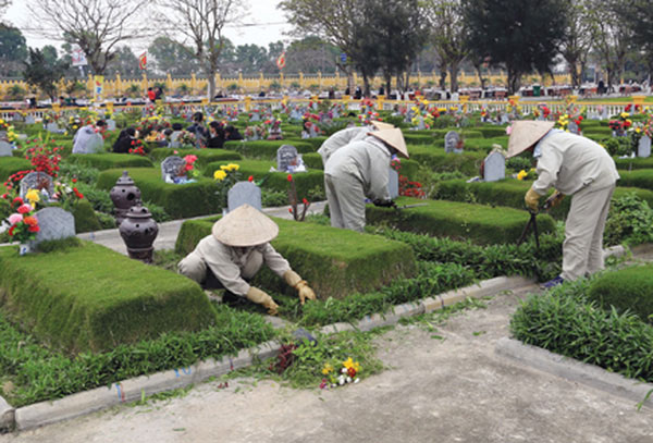 Làm vàng mã, lo đám ma... kiếm triệu USD-1