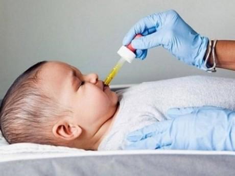 Bé 11 tháng co giật nguy kịch vì sai lầm của mẹ khi chăm con mắc tiêu chảy
