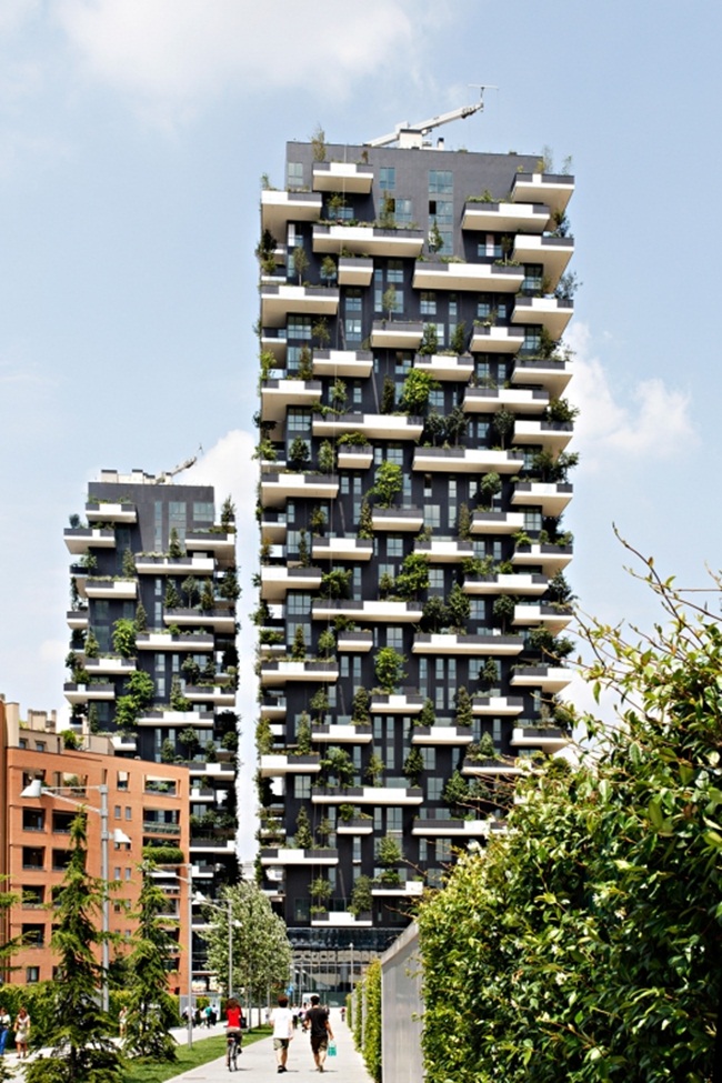 Lạ kì tòa chung cư như rừng xanh dựng đứng giữa lòng thành phố-10