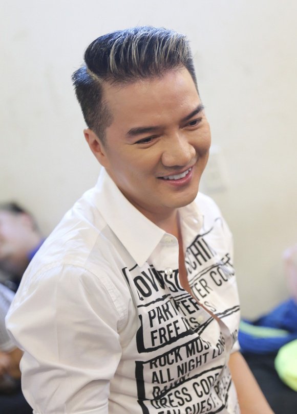 Đàm Vĩnh Hưng đi cắt tóc, lột xác khi lần đầu tiên thử kiểu tóc mới, ai cũng khen trẻ 20 tuổi như sao Hàn-7