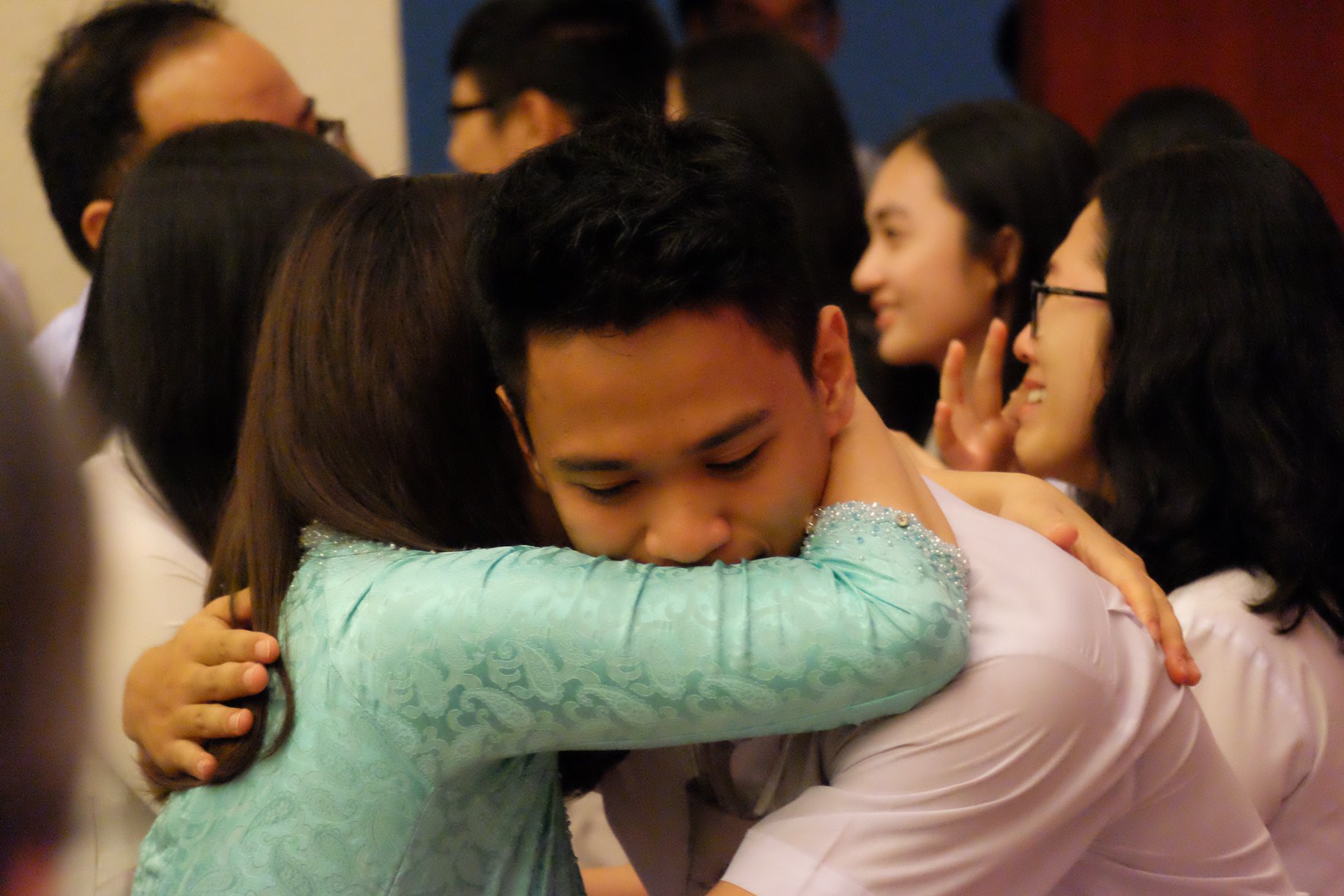 Xúc động bức thư gửi lớp 12 của cô giáo dạy Văn: Các con chỉ là những người bình thường, không phải vĩ nhân thay đổi thế giới-1