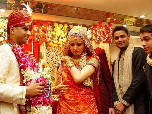 Chú rể đòi ly hôn cô dâu chỉ 15 phút sau đám cưới vì lý do không ngờ