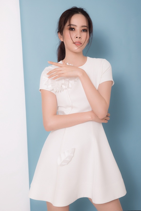 Nam Em tái xuất trong bộ ảnh mới sau scandal với Trường Giang-11