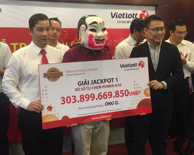 Tiết lộ bất ngờ của sếp Vietlott về những tỷ phú xổ số Việt Nam-1