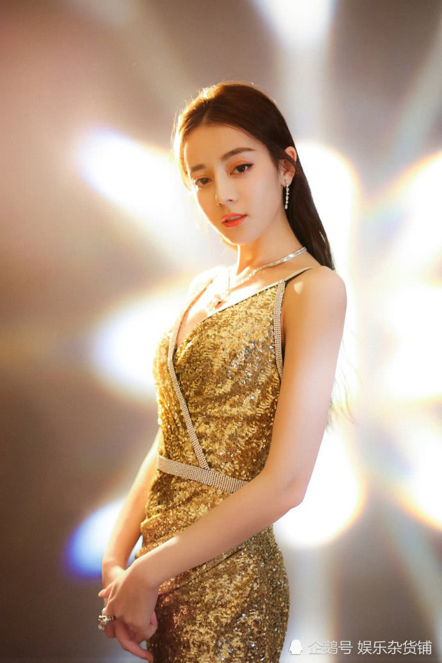 Mê mẩn trước gương mặt đẹp lạ của mỹ nhân Tân Cương-10