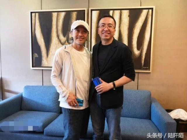 Sau Lý Liên Kiệt, vua hài Châu Tinh Trì xuất hiện với vẻ tiều tụy như ông lão-2