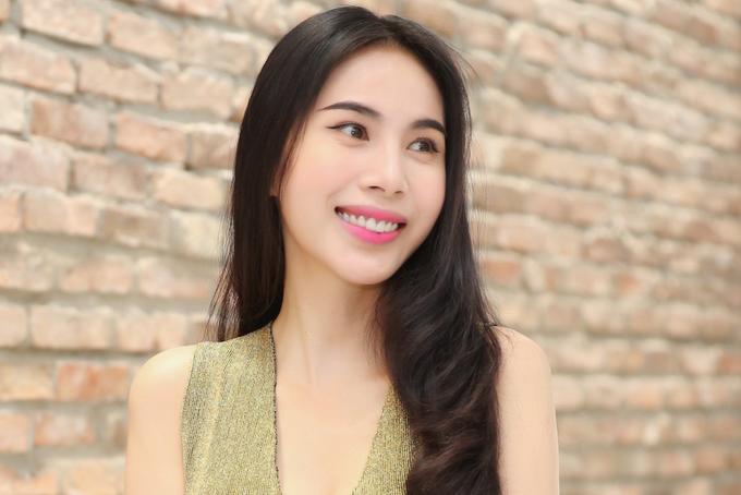 Sở hữu gia tài triệu đô nhưng bà mẹ một con Thủy Tiên chỉ dùng mỗi một chiếc túi hiệu-1