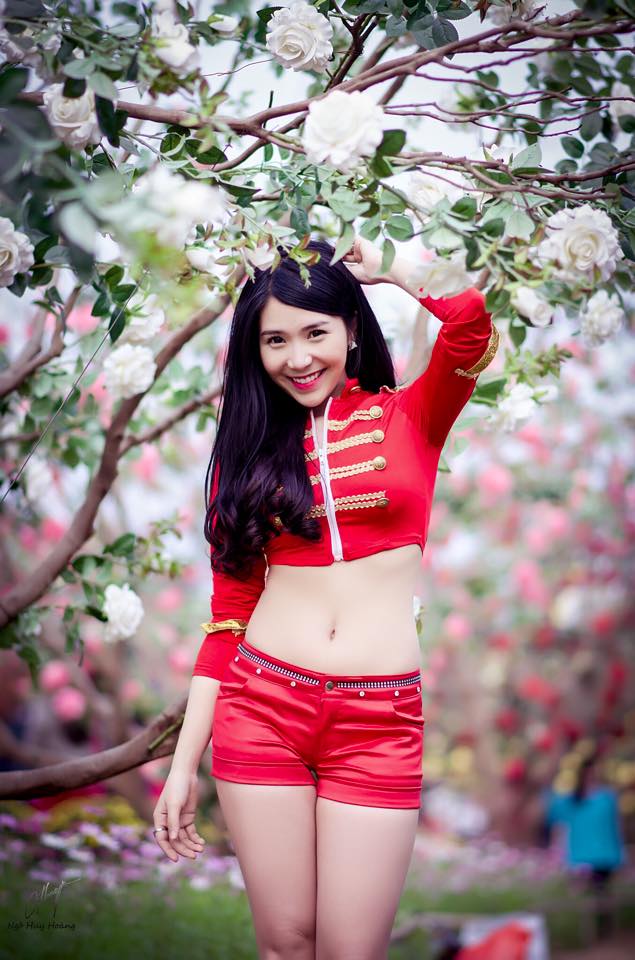 Ngoài đời, Thanh Bi Người phán xử cũng hot không kém trên phim-14