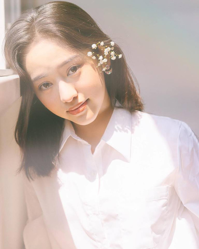 Bất chấp ảnh chụp lén gây tá hỏa, Thúy Vi vẫn tung bộ ảnh bikini sexy-14