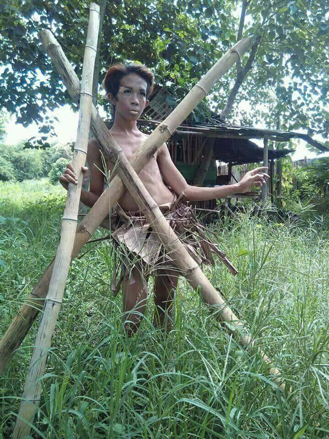 Khi bạn mê thời trang mà bố mẹ lại bắt đi làm đồng-1